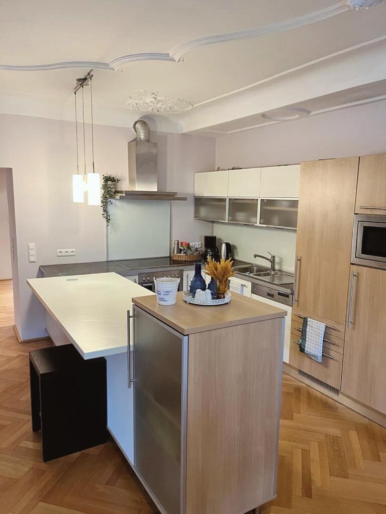 Taferne In Koestendorf - Ferienwohnung Monteurzimmer Neumarkt am Wallersee Exteriör bild