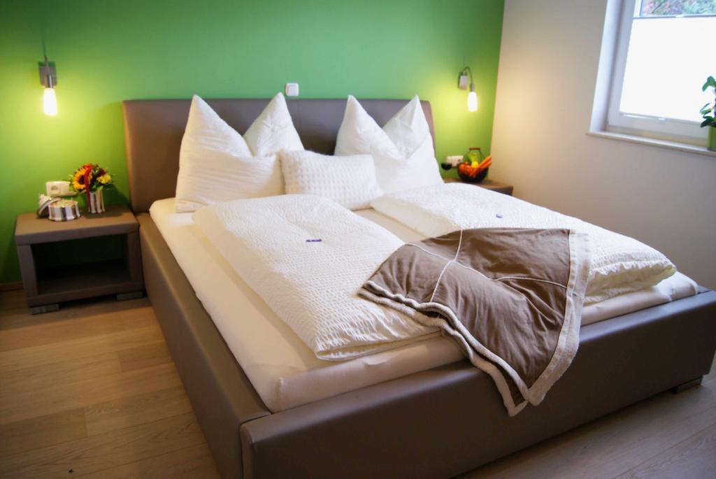Taferne In Koestendorf - Ferienwohnung Monteurzimmer Neumarkt am Wallersee Exteriör bild